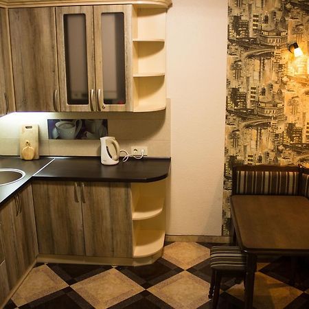 Hostel Q ,15 Хв До Жд Вокзалу Lviv Kültér fotó