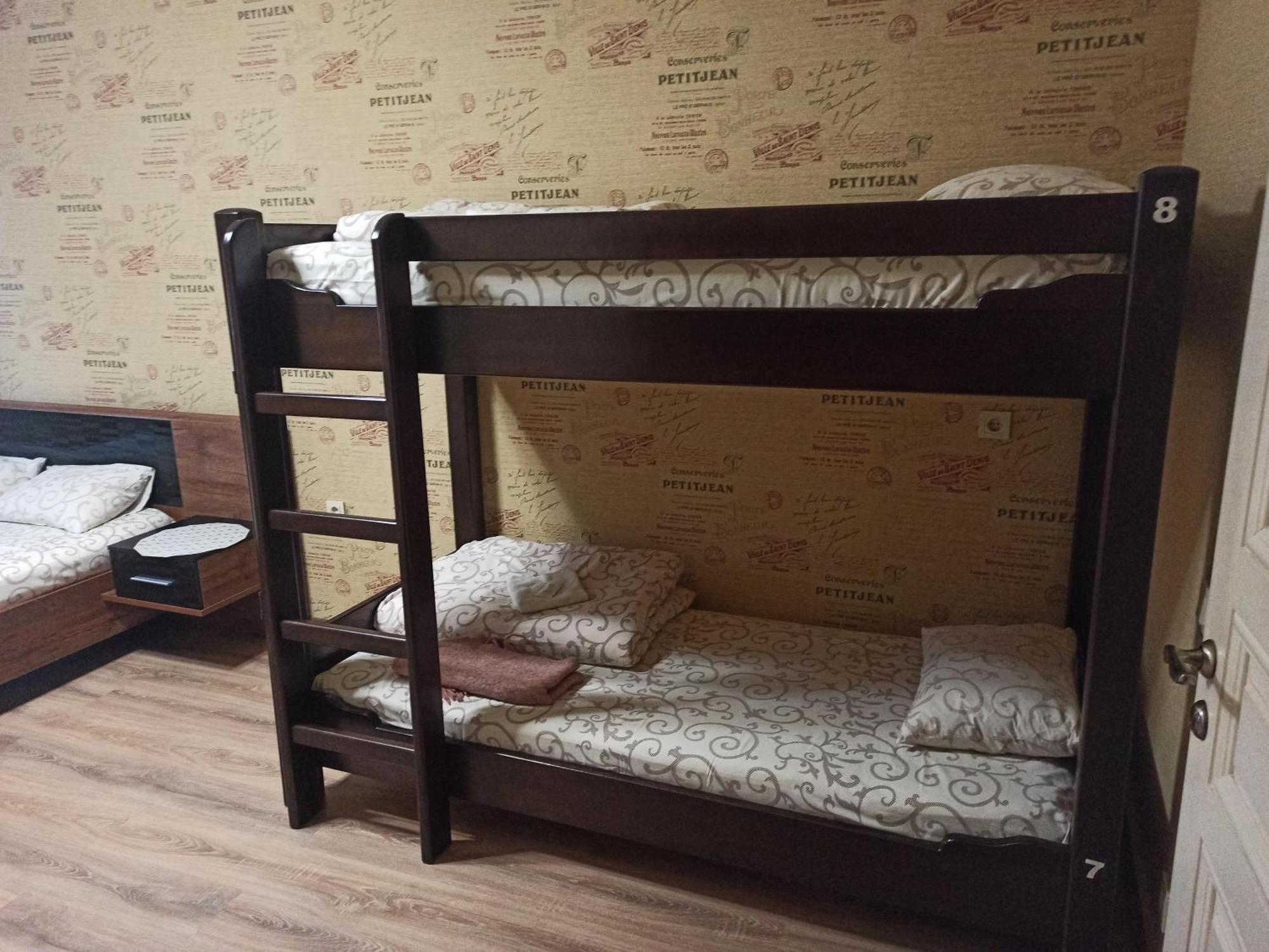 Hostel Q ,15 Хв До Жд Вокзалу Lviv Kültér fotó
